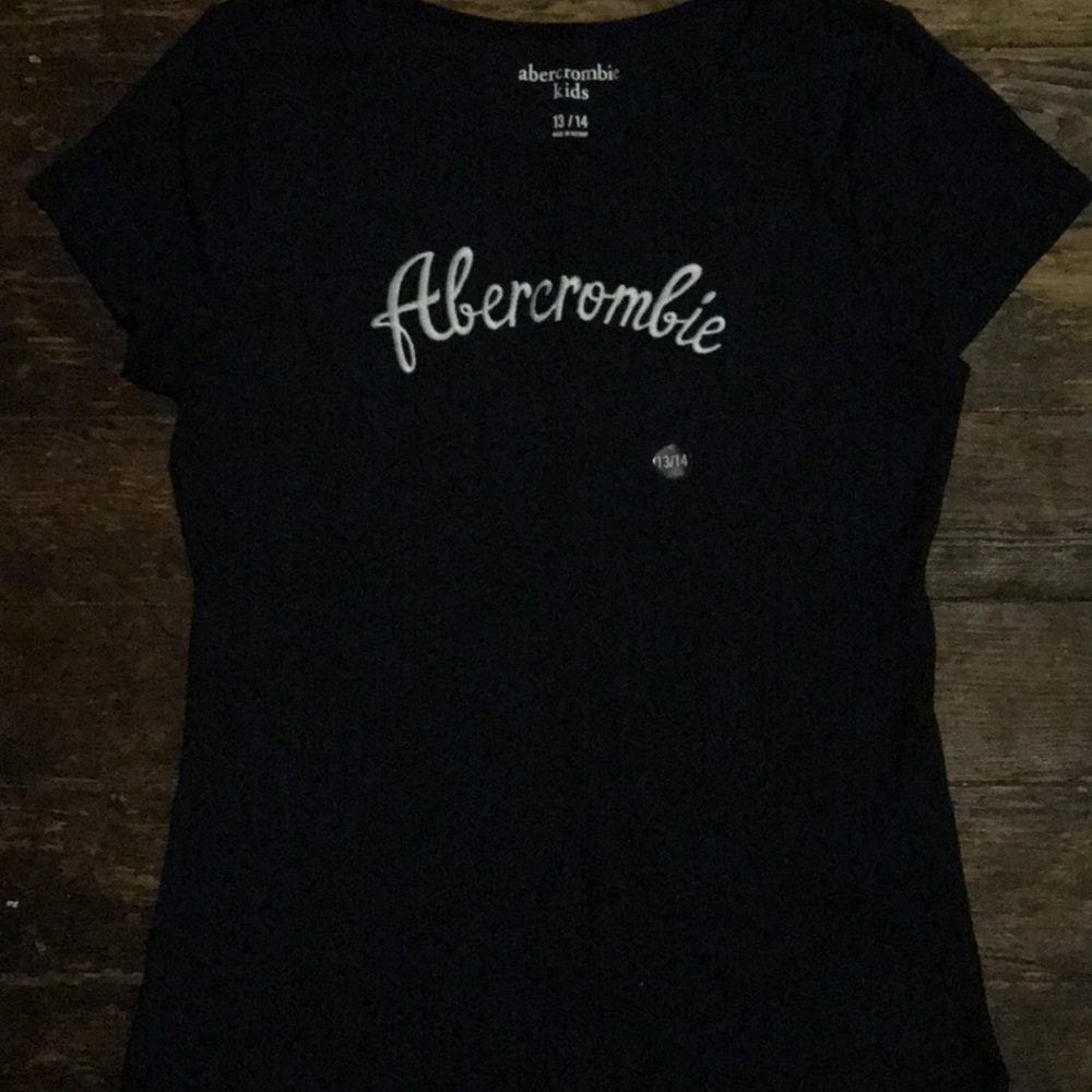 Abercrombie kids shirt!💕👌